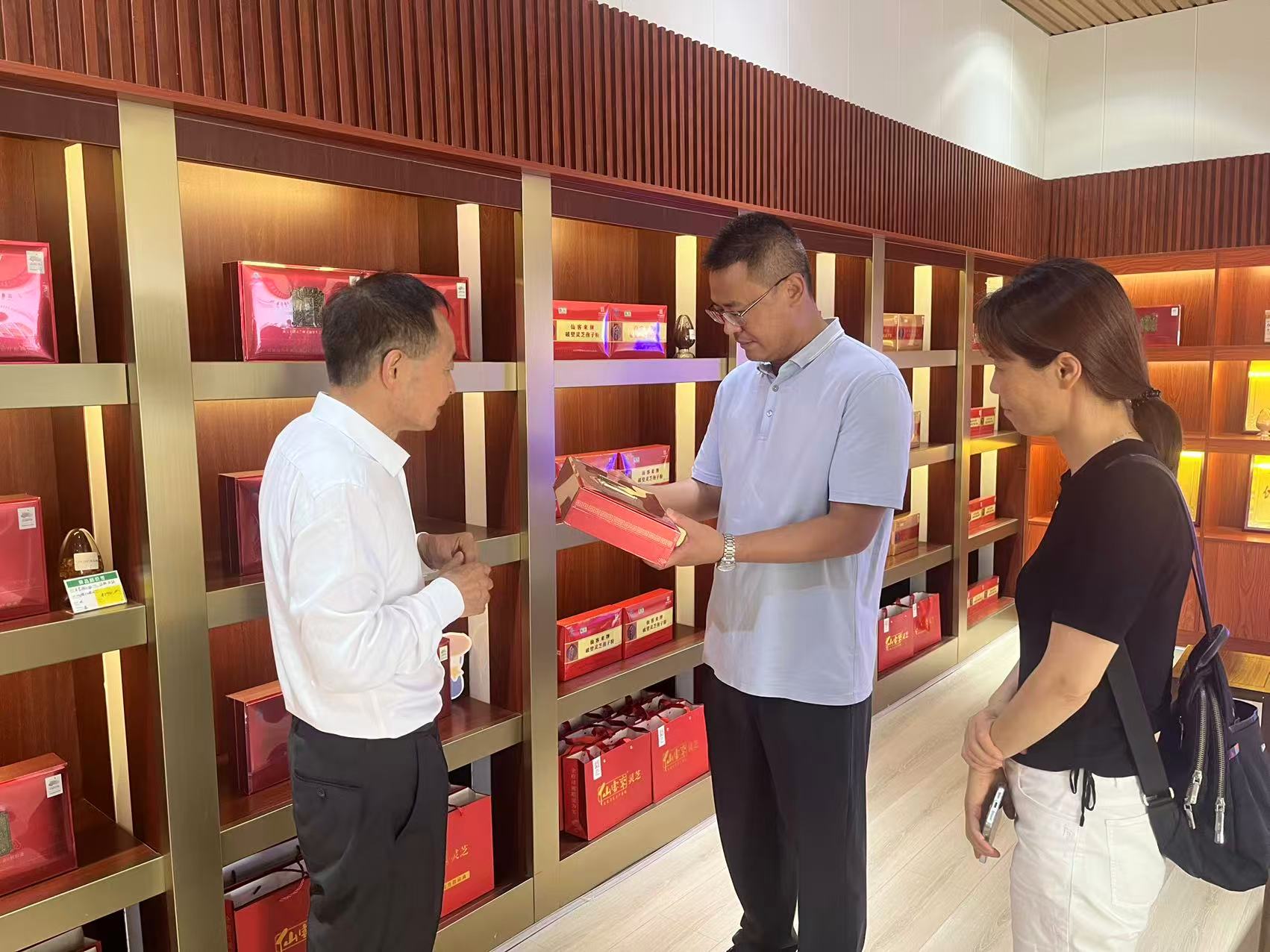 杭州亞運會官方靈芝產(chǎn)品供應商|杭州亞運會官方供應商|中國靈芝十大品牌|仙客來靈芝|仙客來靈芝破壁孢子粉|仙客來孢子油|仙客來靈芝飲片|仙客來破壁孢子粉|靈芝孢子油|孢子粉|靈芝破壁孢子粉|靈芝|中華老字號