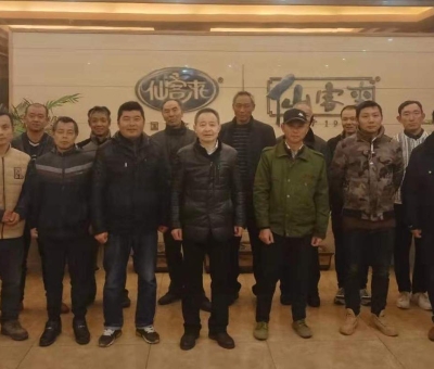 質(zhì)量在手中  安全在心中|新年伊始  享受國務(wù)院特殊津貼專家、潘新華董事長情暖工地建設(shè)者