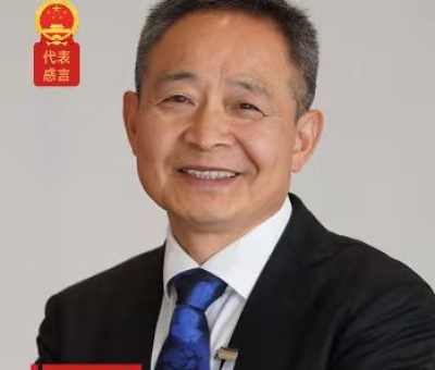 兩會花絮：省長兩次夸贊“仙風道骨”的民營企業(yè)家人大代表