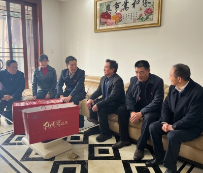 仙客來(lái)公司關(guān)愛(ài)烈士家屬