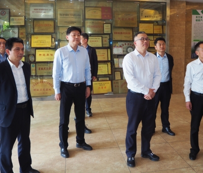 中糧資本副總經(jīng)理蹇俠一行蒞臨仙客來(lái)公司調(diào)研